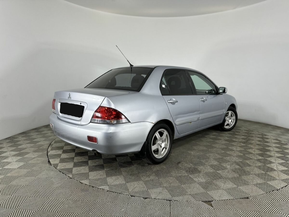 Mitsubishi Lancer, 2005