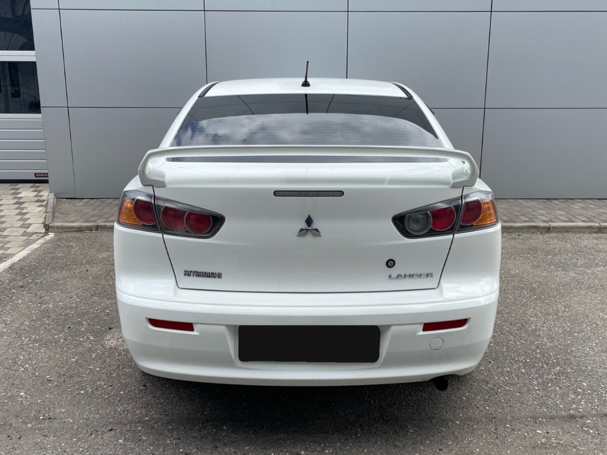 Mitsubishi Lancer, 2011