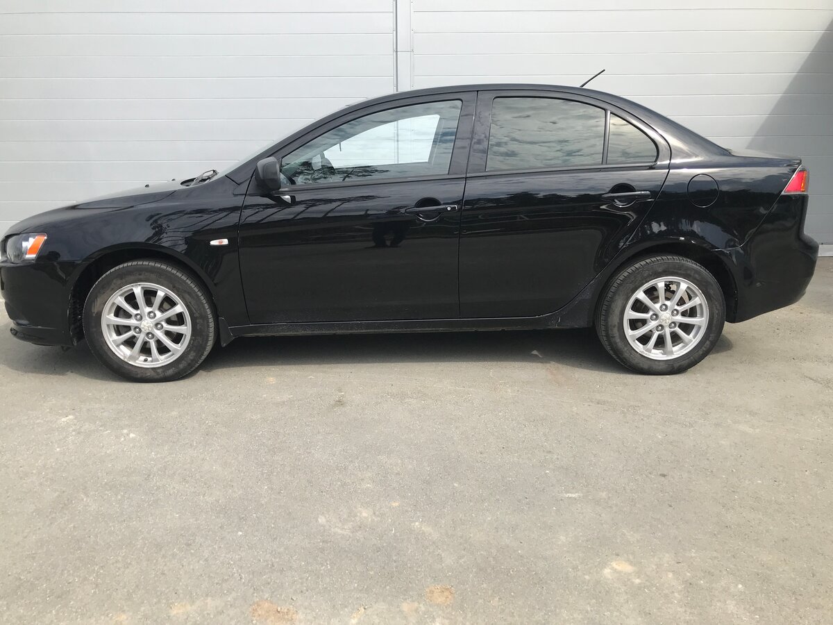 Mitsubishi Lancer, 2011