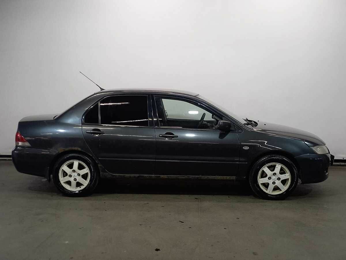 Mitsubishi Lancer, 2004