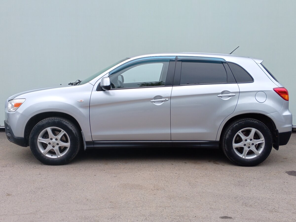 Mitsubishi ASX, 2011