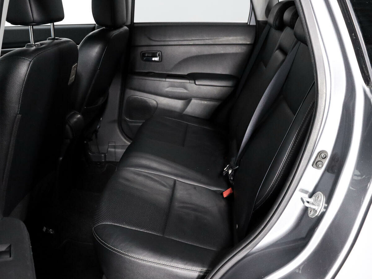 Mitsubishi ASX, 2012