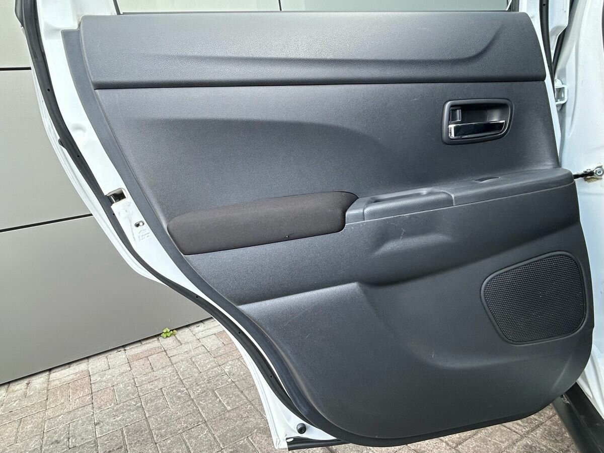 Mitsubishi ASX, 2012