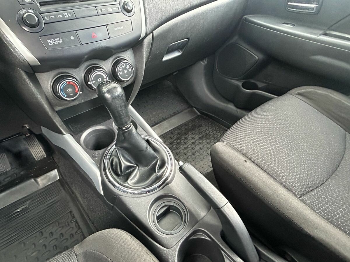 Mitsubishi ASX, 2012