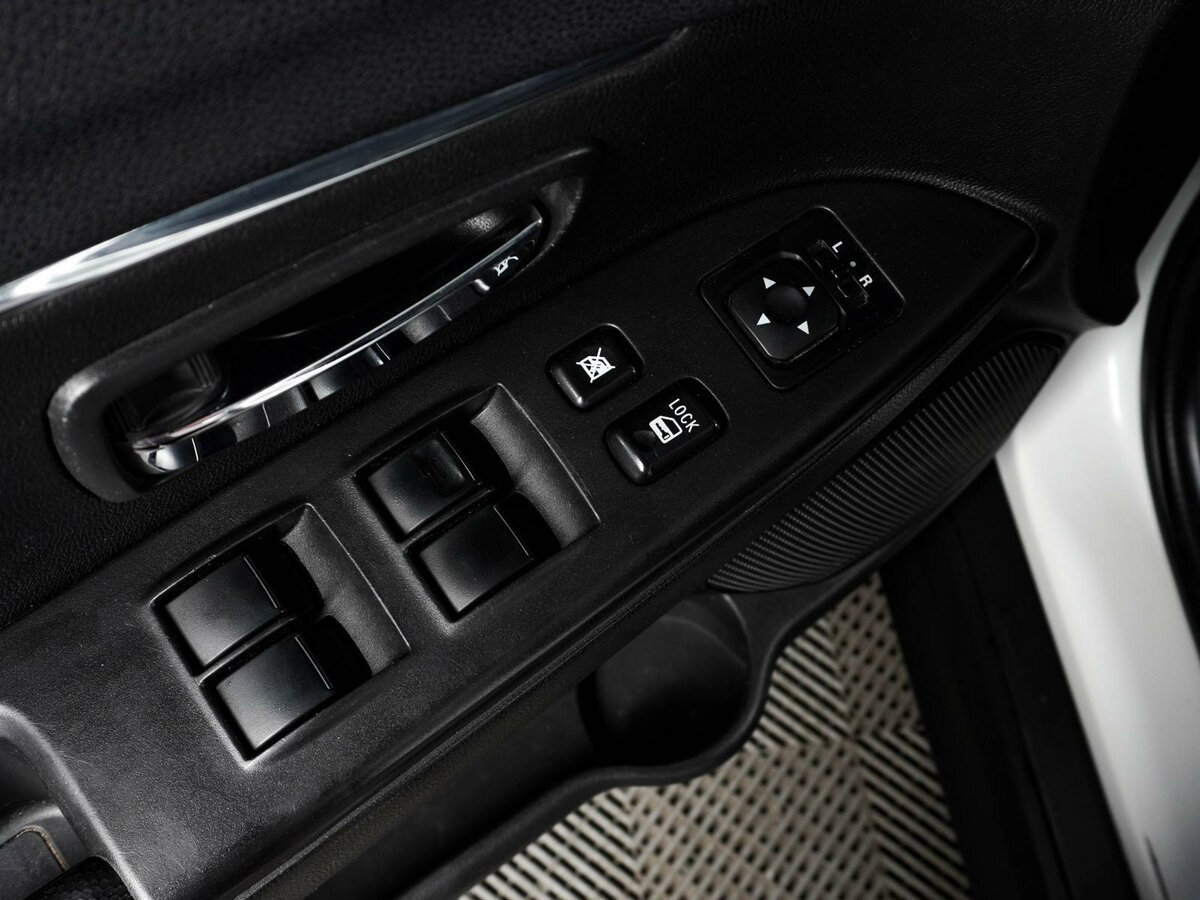 Mitsubishi ASX, 2014