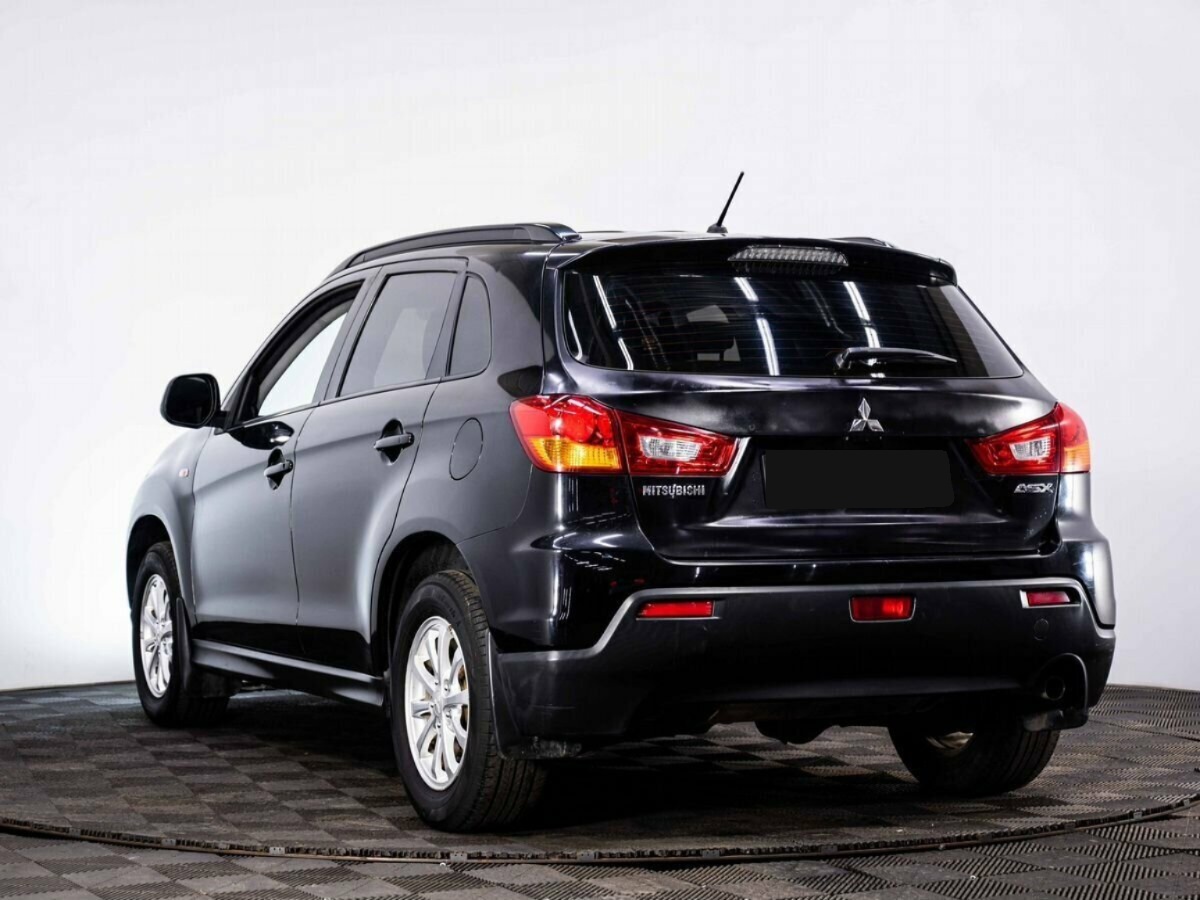Mitsubishi ASX, 2011