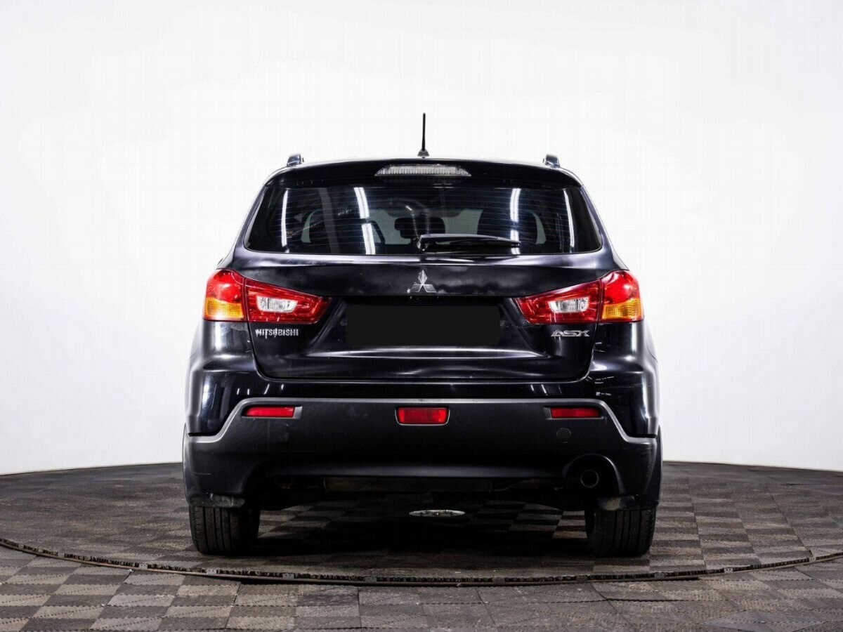 Mitsubishi ASX, 2011