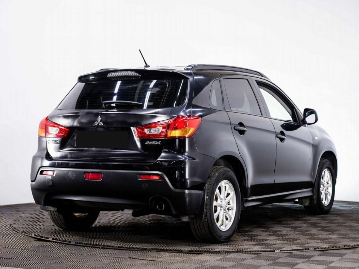 Mitsubishi ASX, 2011