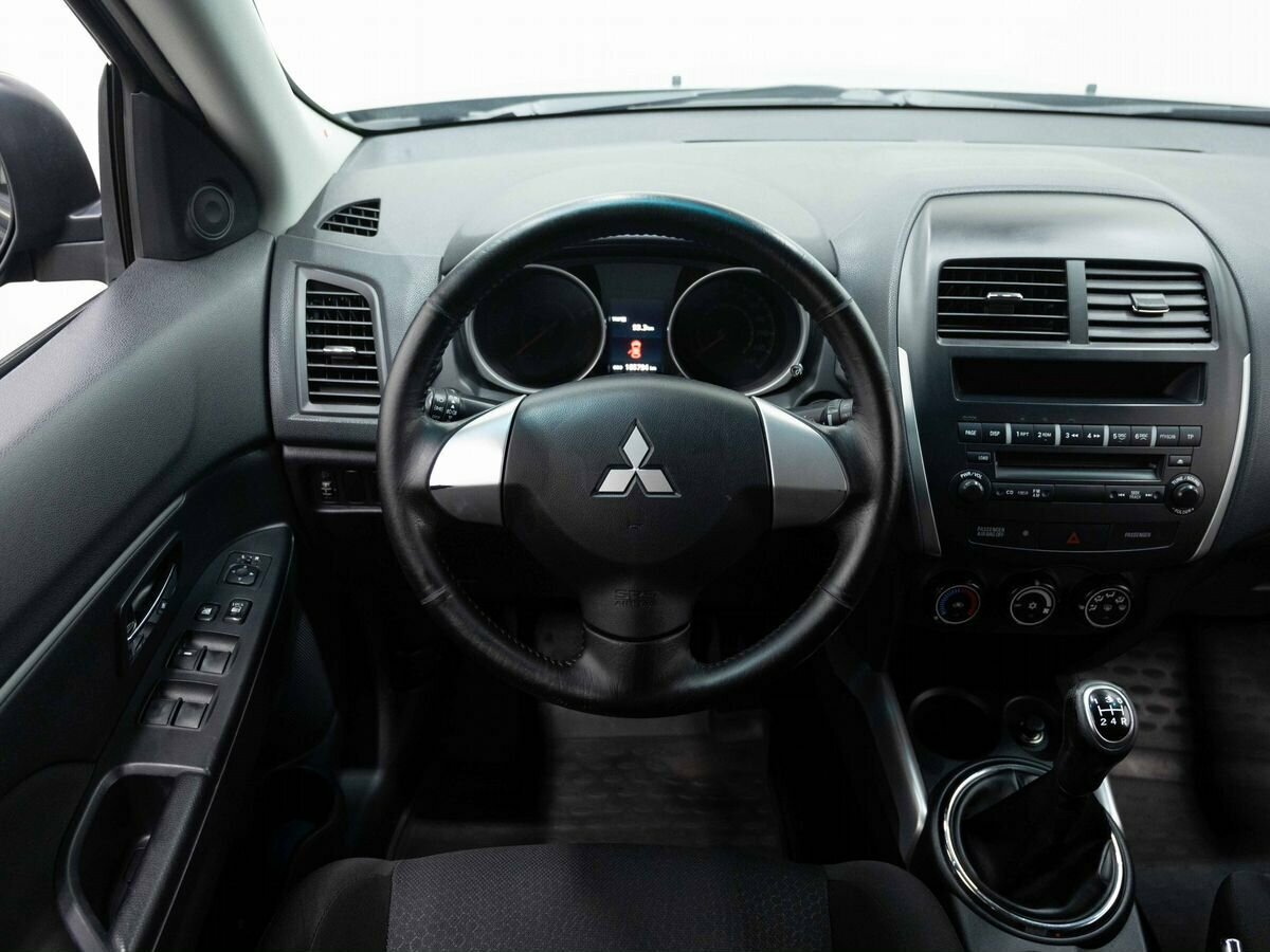 Mitsubishi ASX, 2011