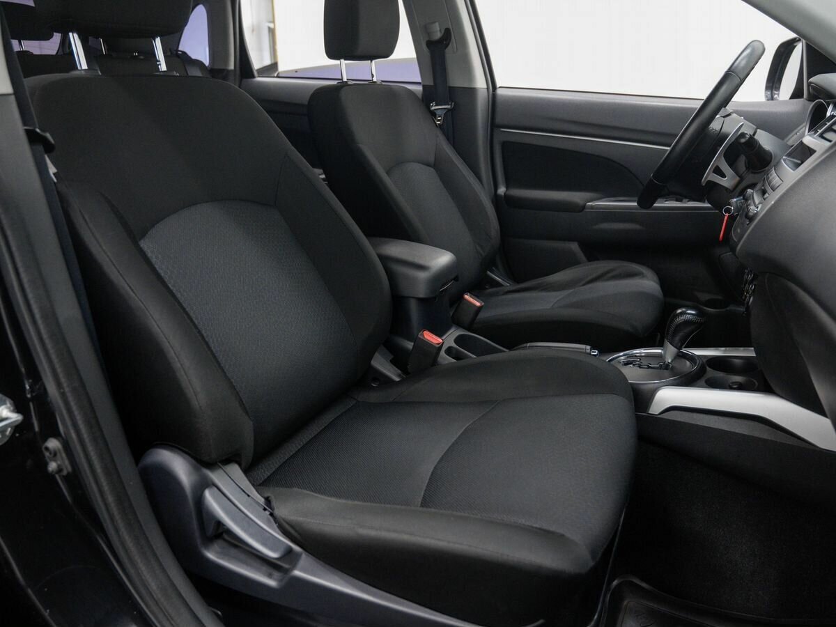 Mitsubishi ASX, 2012