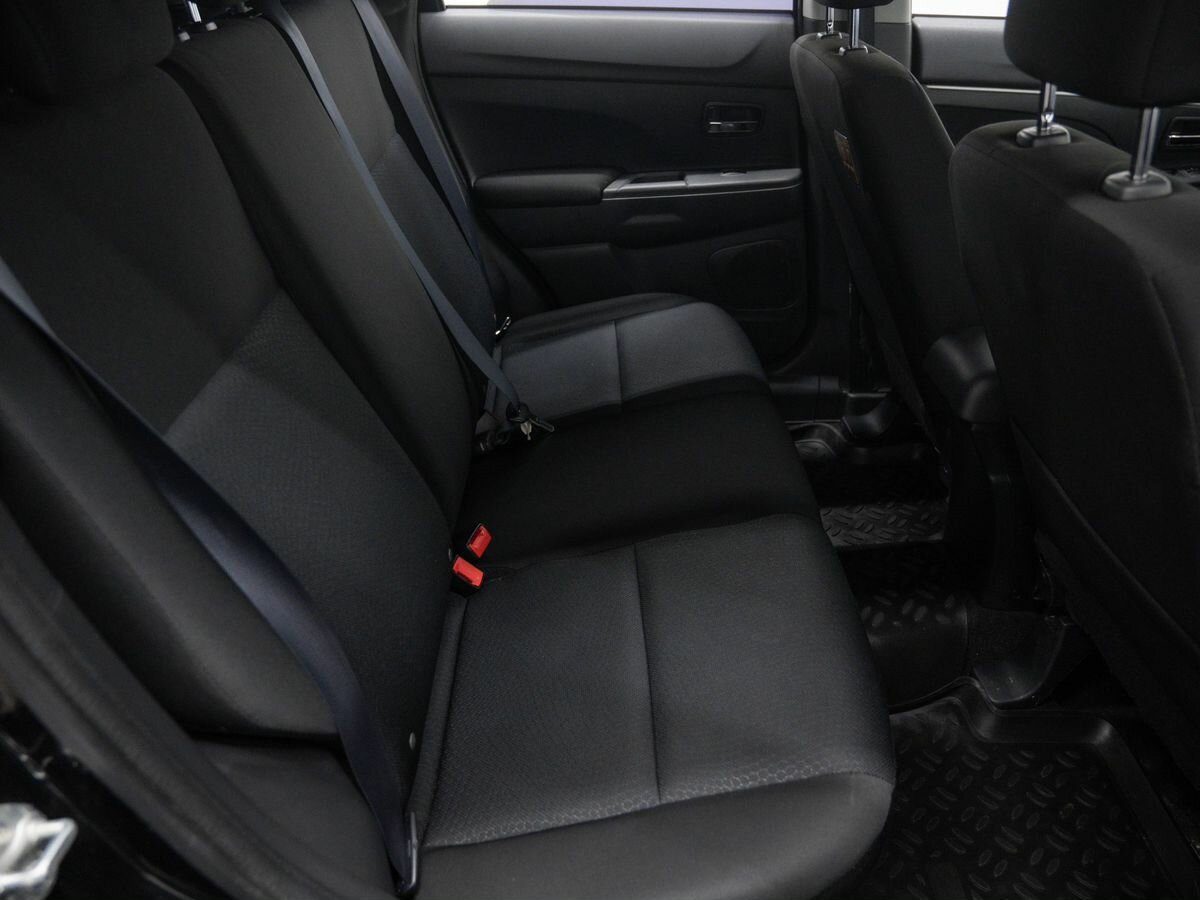 Mitsubishi ASX, 2012