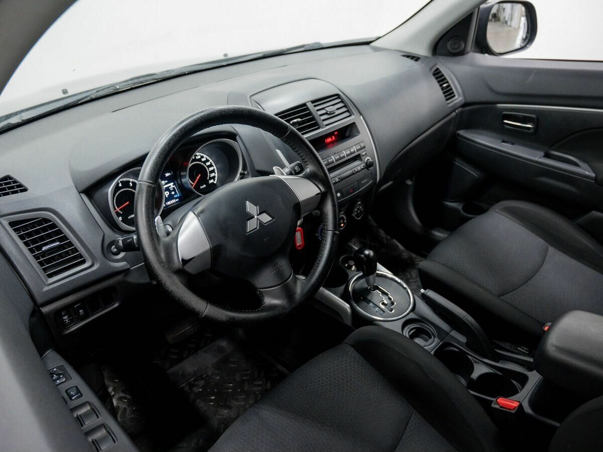 Mitsubishi ASX, 2012