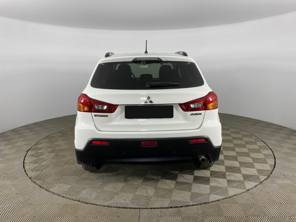 Mitsubishi ASX, 2011