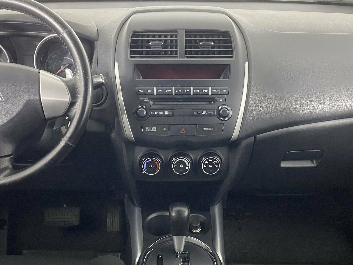 Mitsubishi ASX, 2011