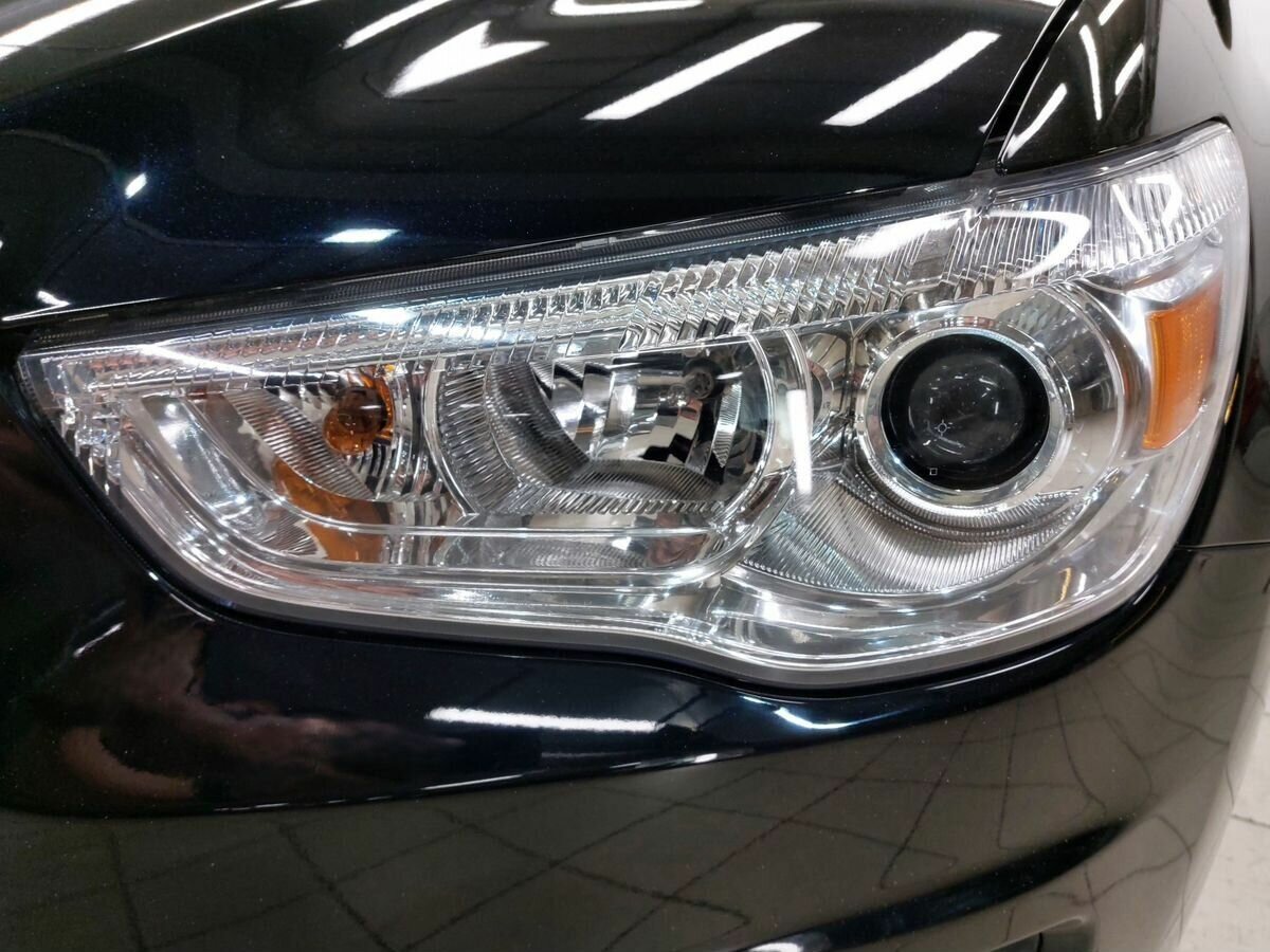 Mitsubishi ASX, 2015