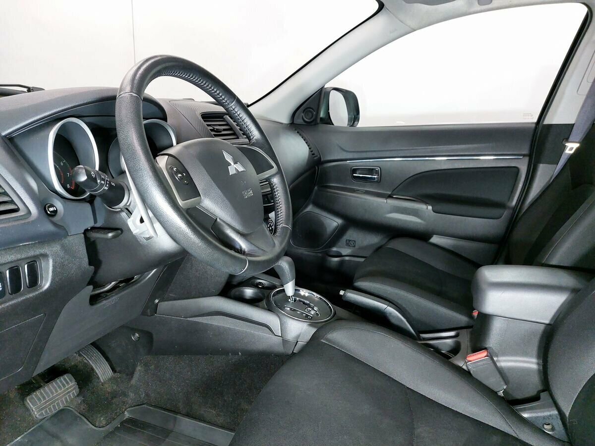 Mitsubishi ASX, 2015