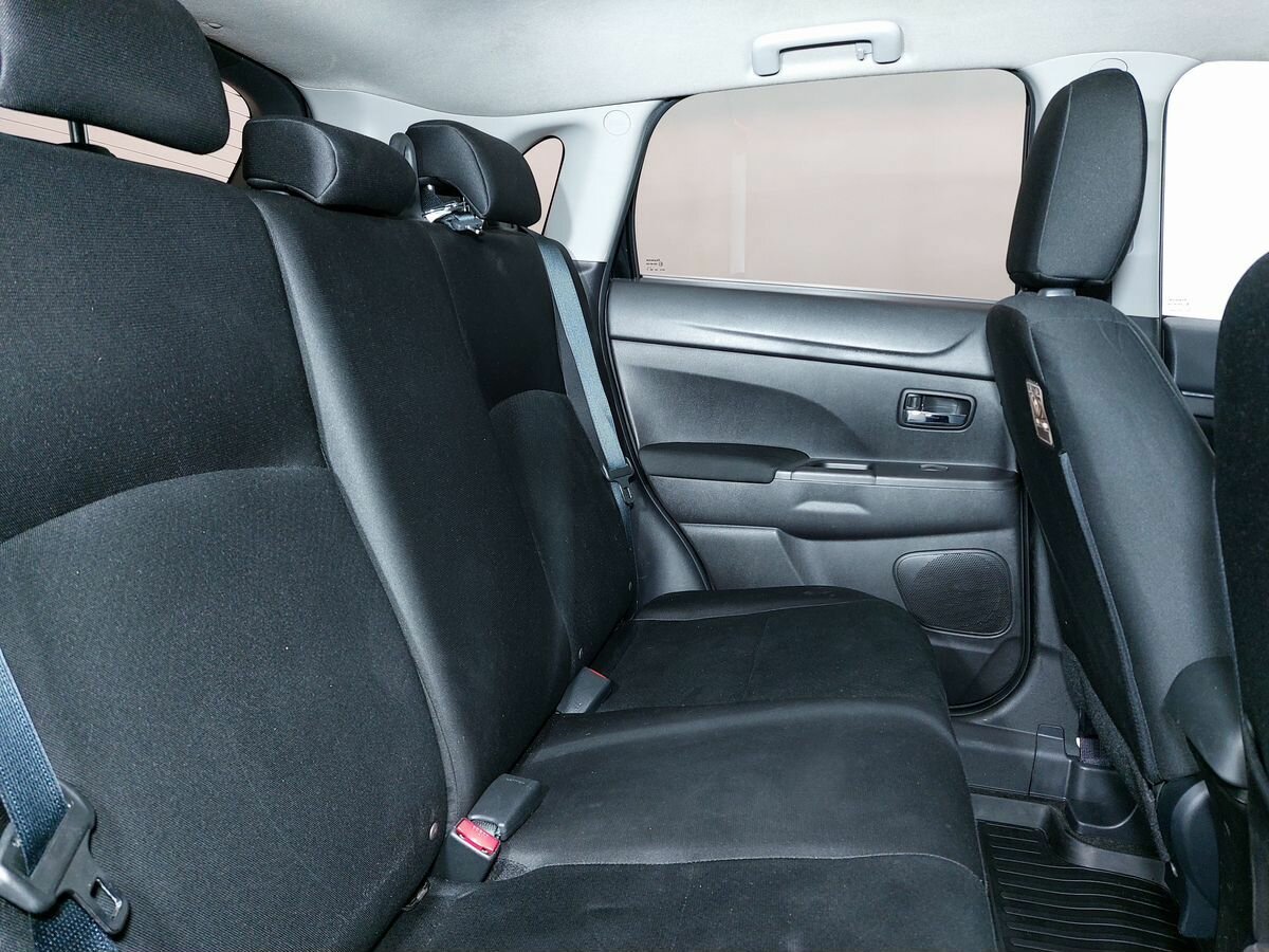 Mitsubishi ASX, 2015