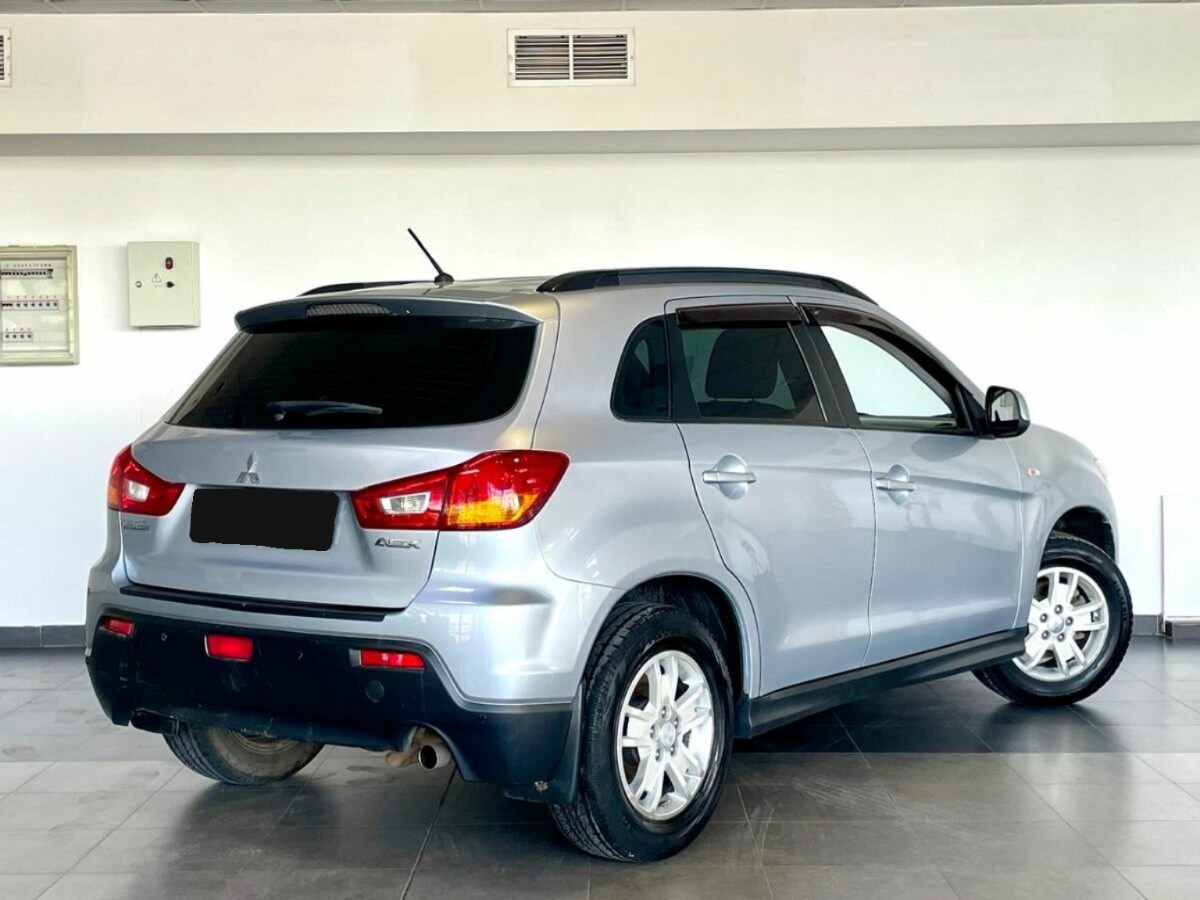 Mitsubishi ASX, 2011
