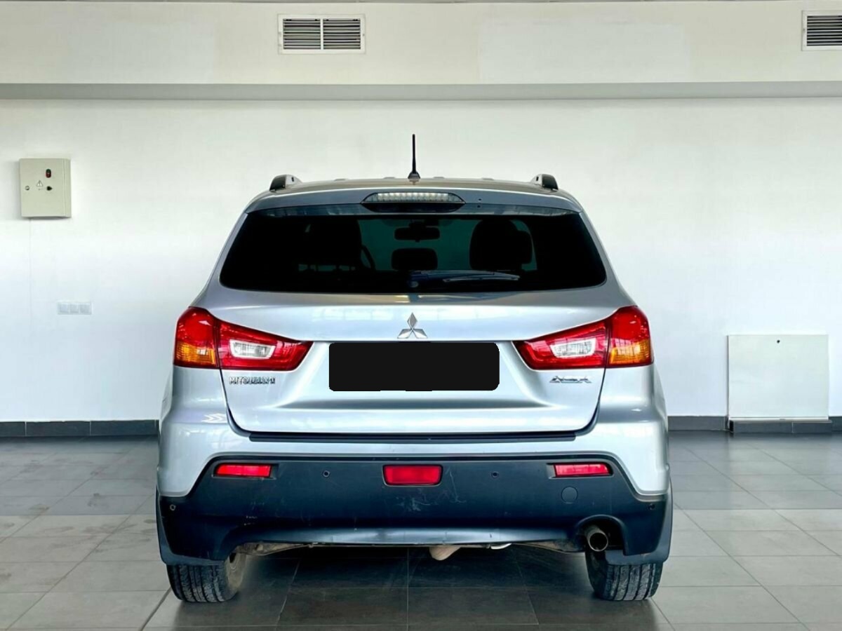 Mitsubishi ASX, 2011