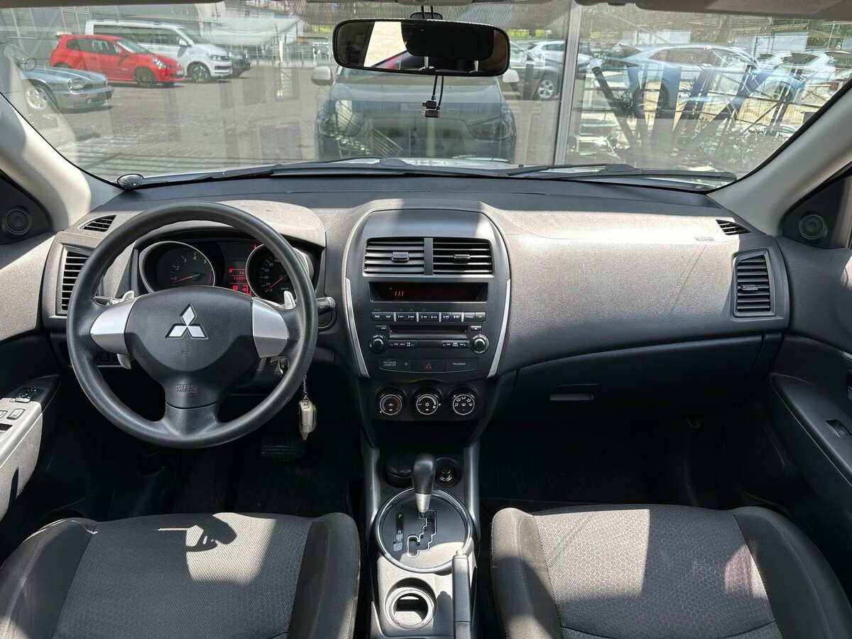 Mitsubishi ASX, 2011