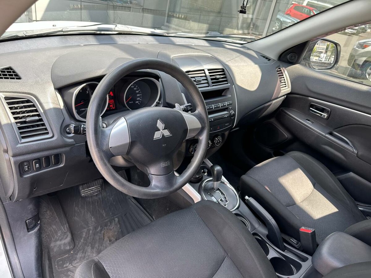 Mitsubishi ASX, 2011