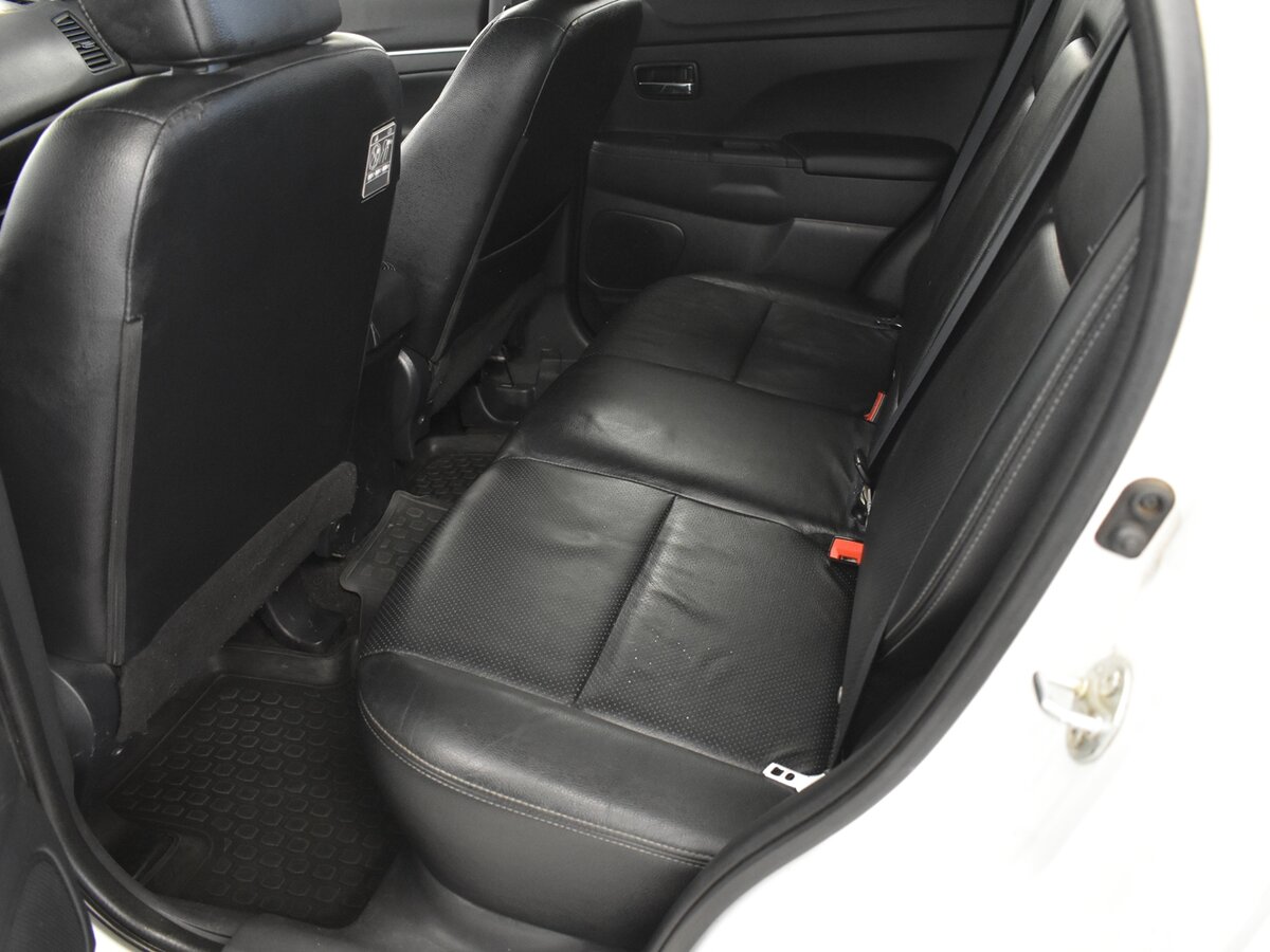 Mitsubishi ASX, 2012