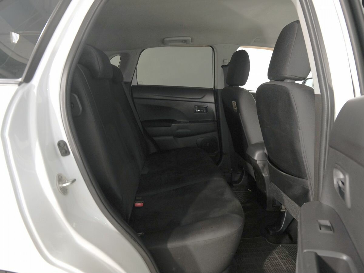 Mitsubishi ASX, 2012