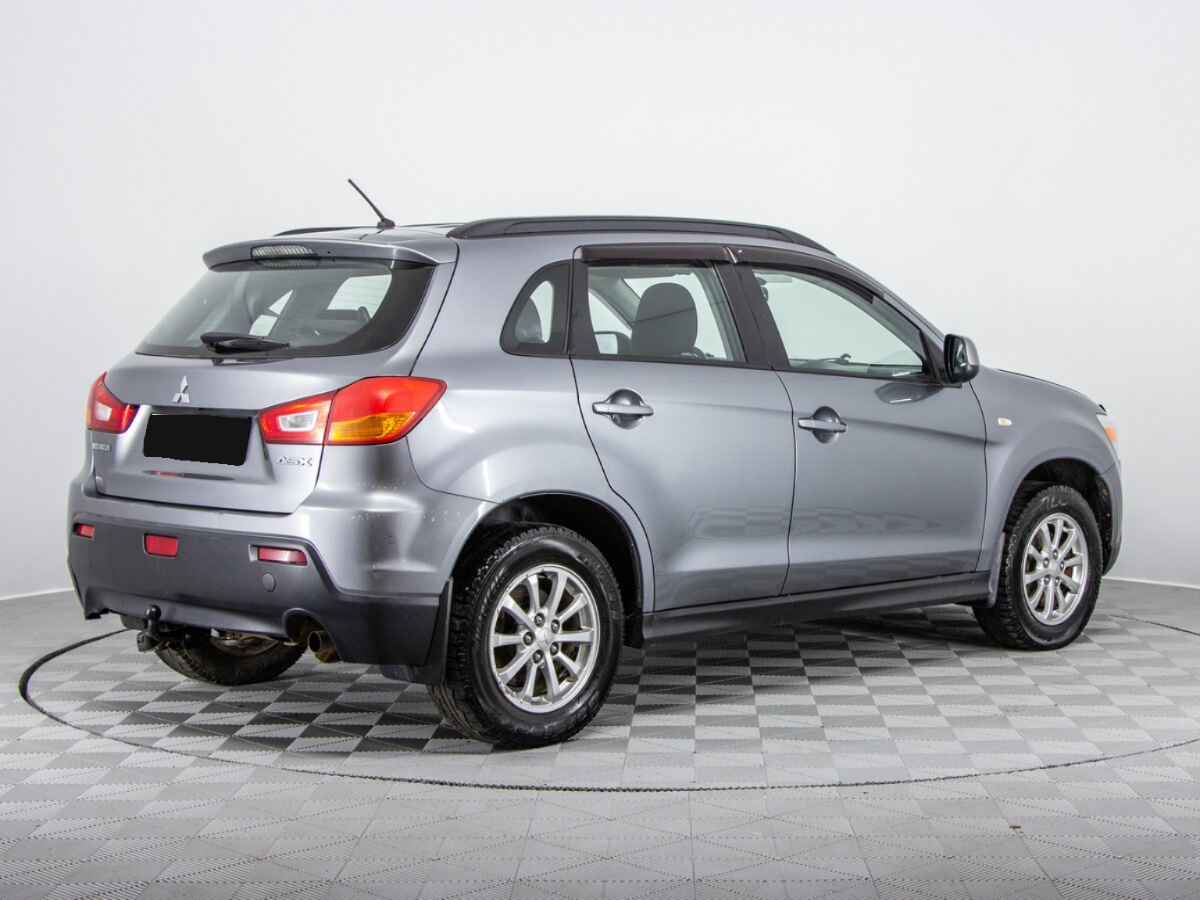 Mitsubishi ASX, 2011