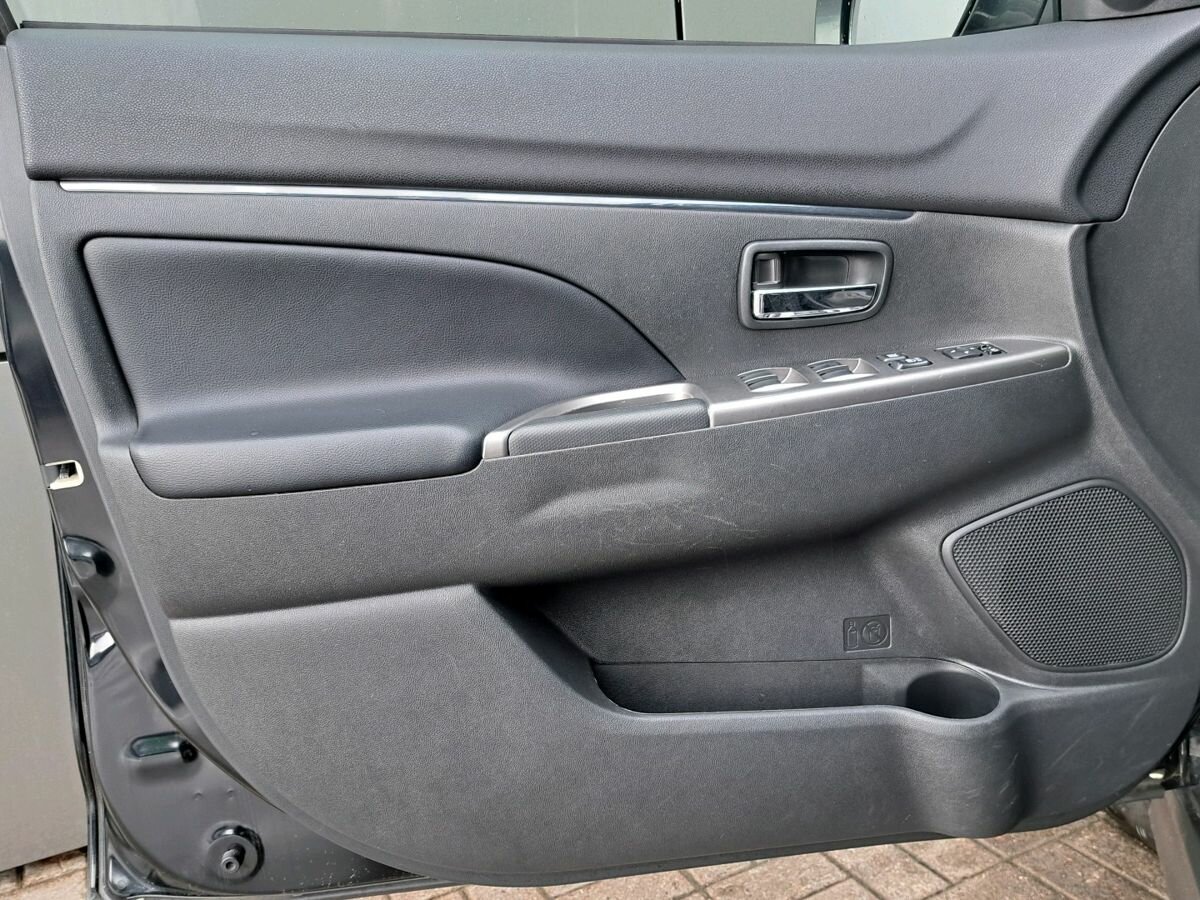 Mitsubishi ASX, 2017