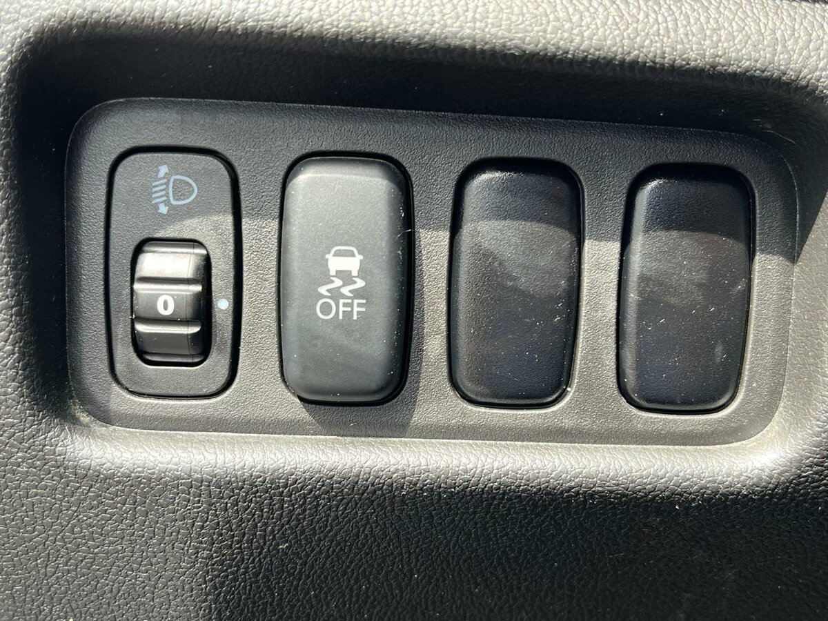 Mitsubishi ASX, 2012