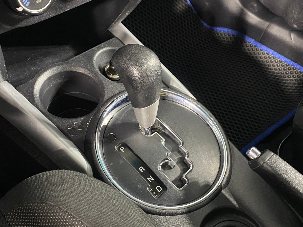 Mitsubishi ASX, 2010