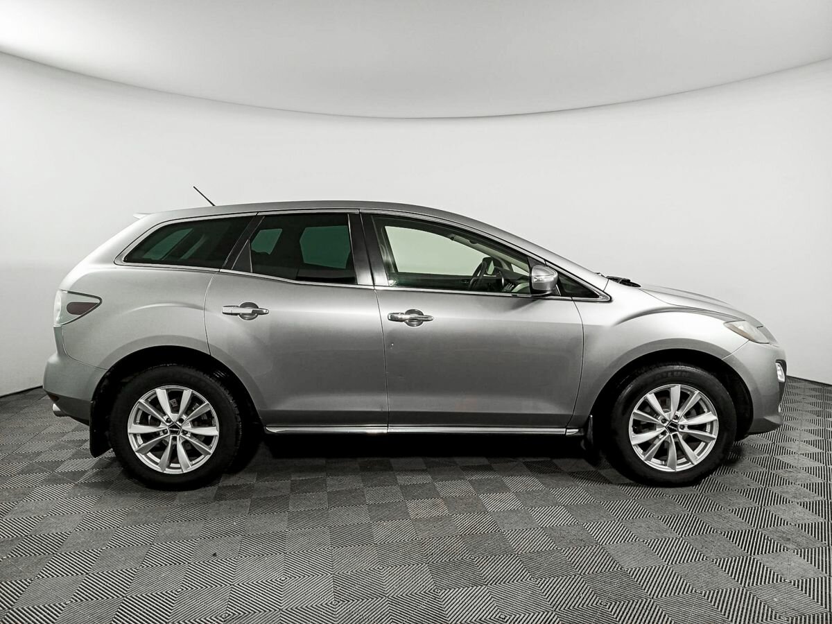 Mazda CX-7, 2010