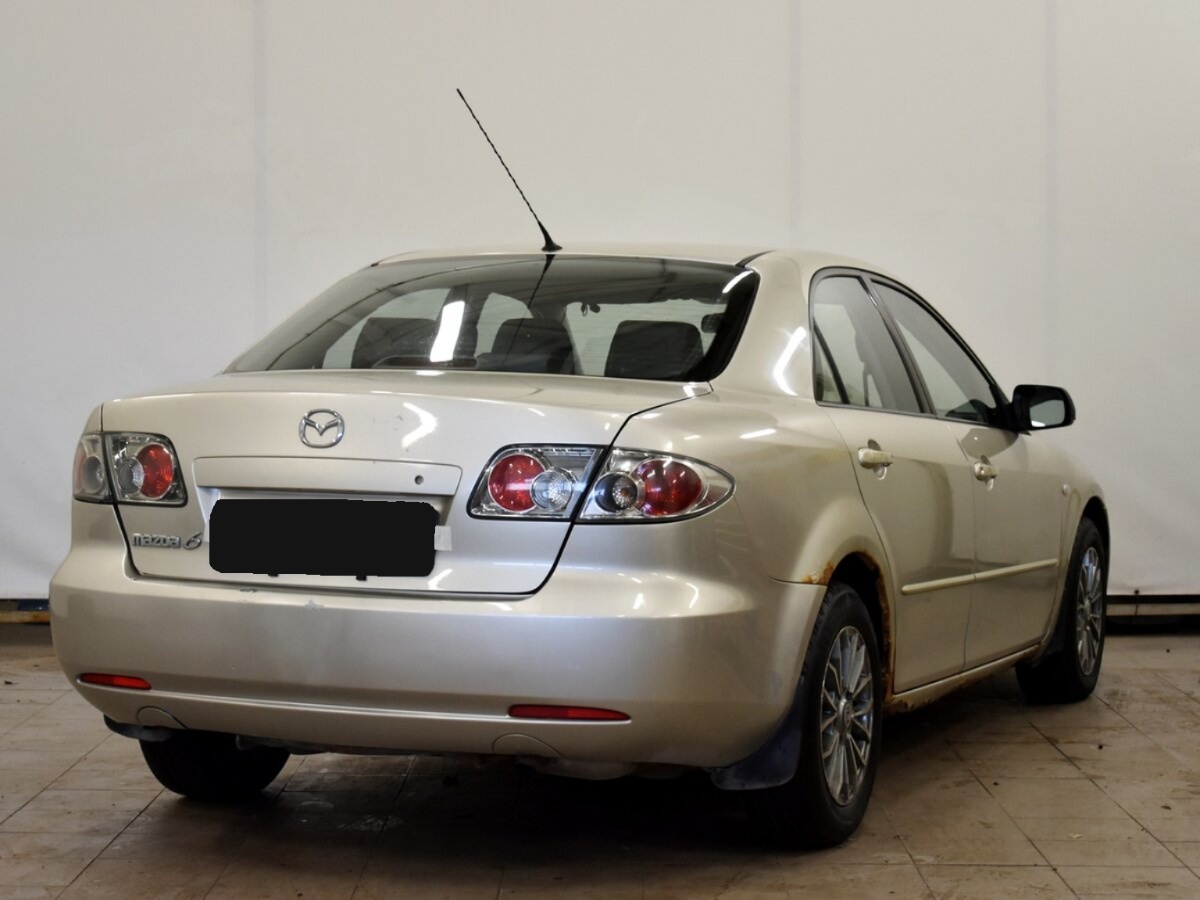 Mazda 6, 2004