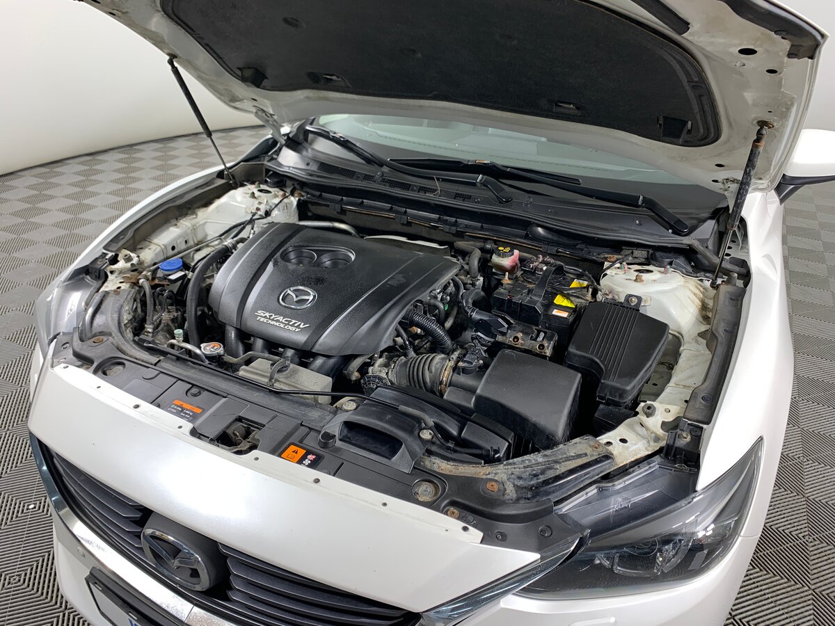 Mazda 6, 2015