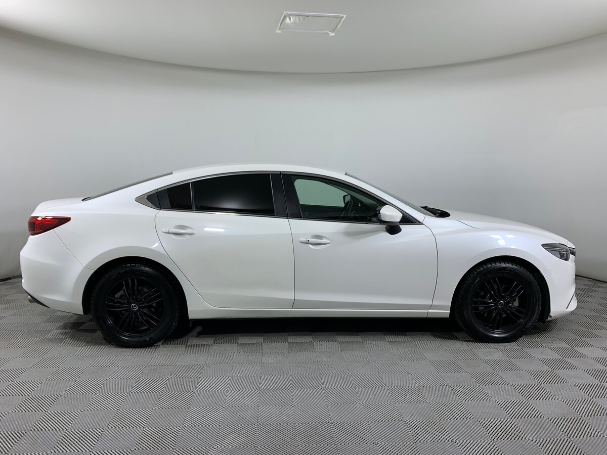 Mazda 6, 2015