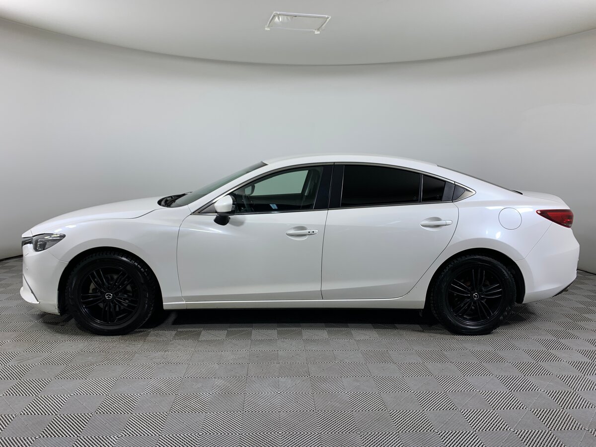 Mazda 6, 2015
