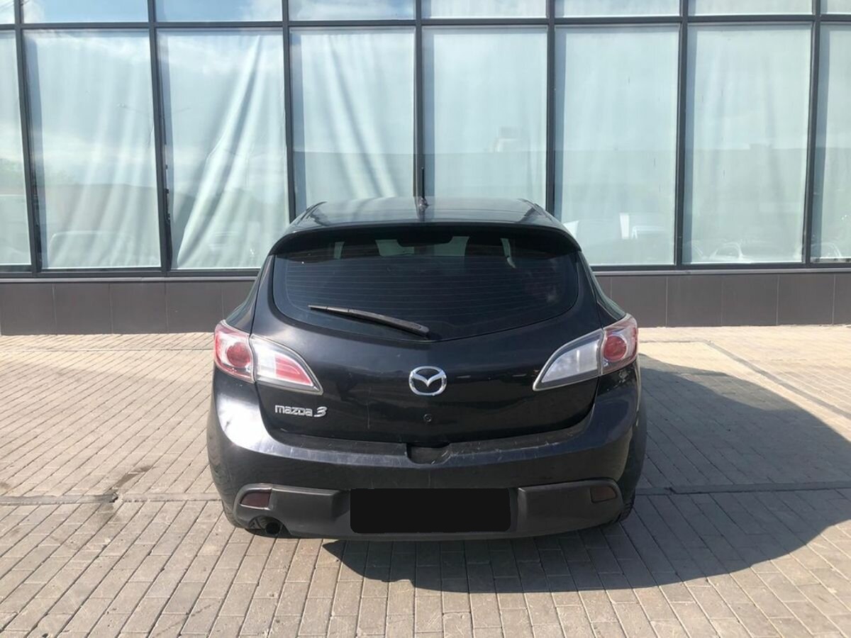 Mazda 3, 2011