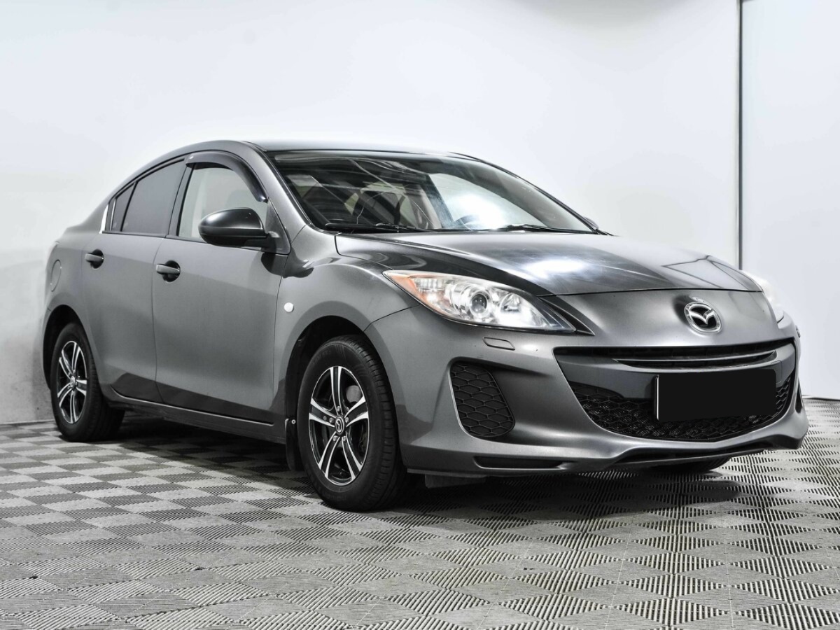 Mazda 3, 2012