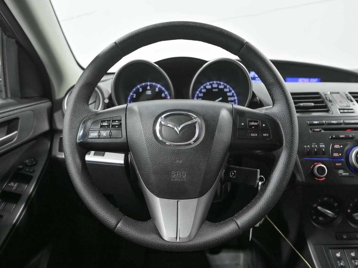 Mazda 3, 2012