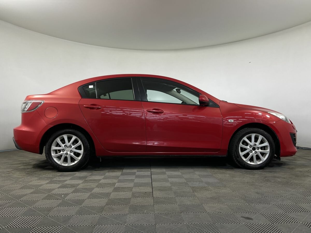 Mazda 3, 2010