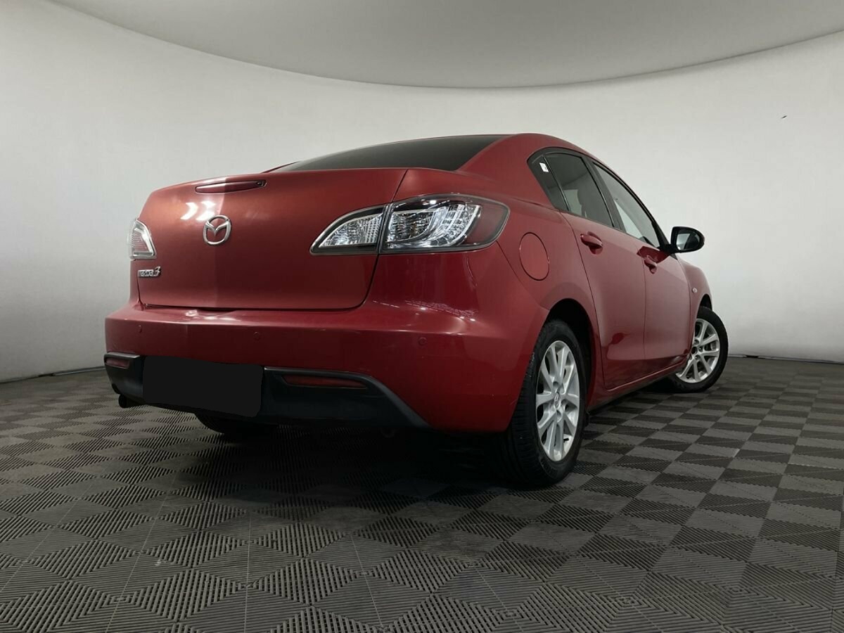 Mazda 3, 2010