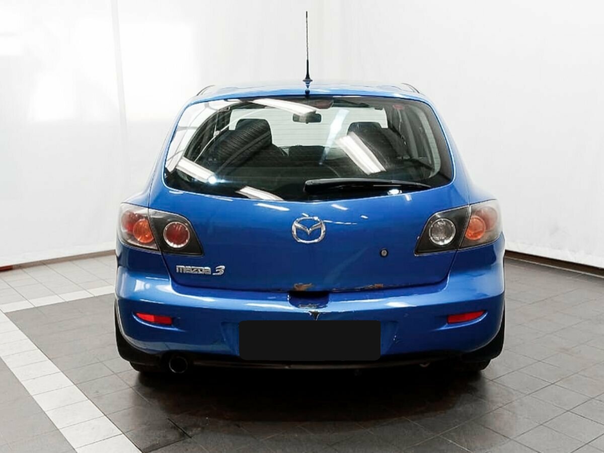 Mazda 3, 2005