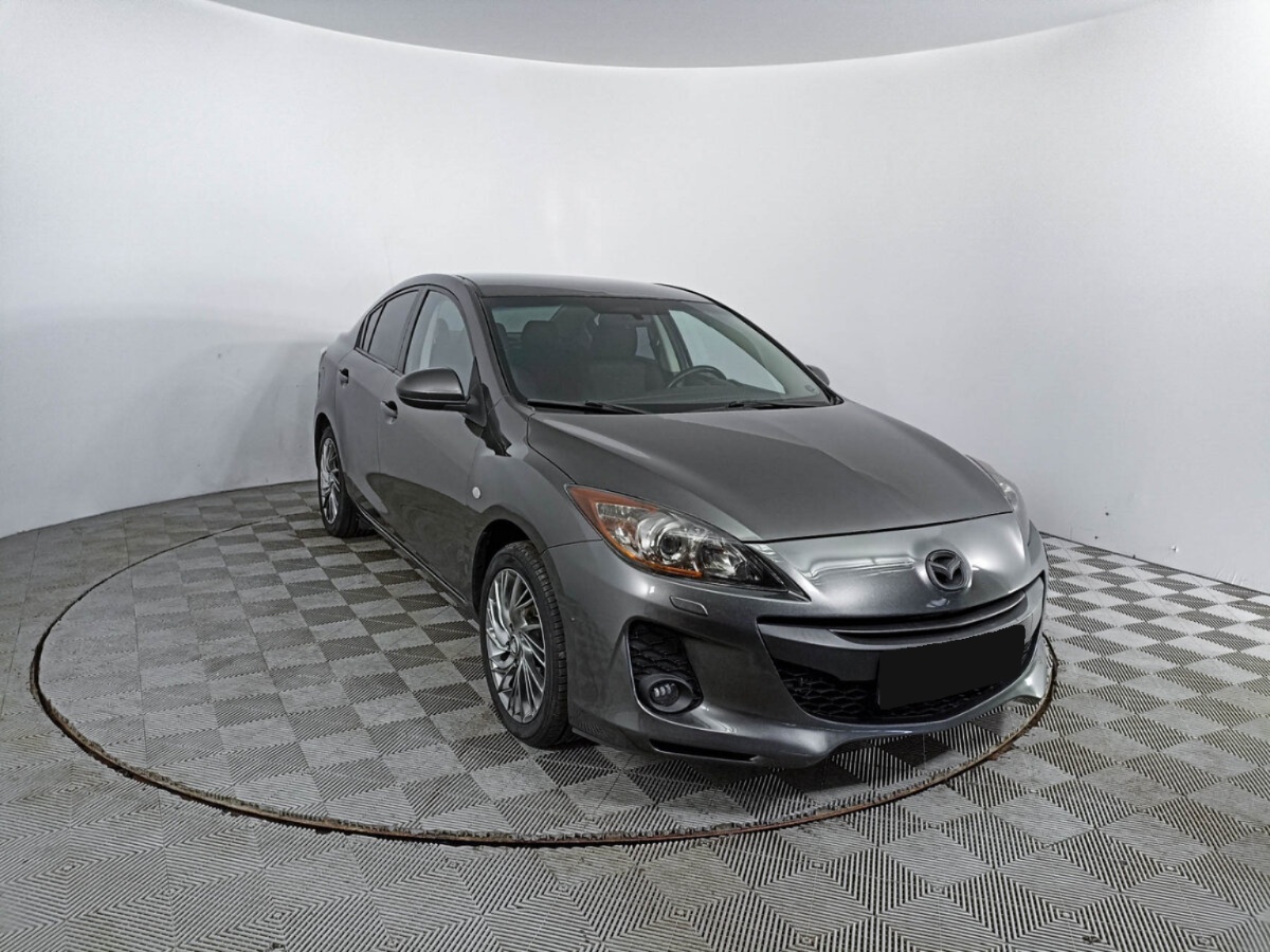 Mazda 3, 2011