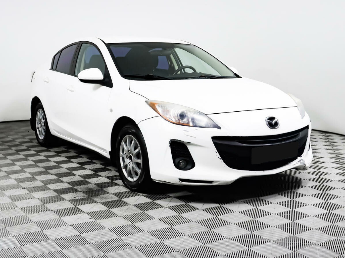 Mazda 3, 2012