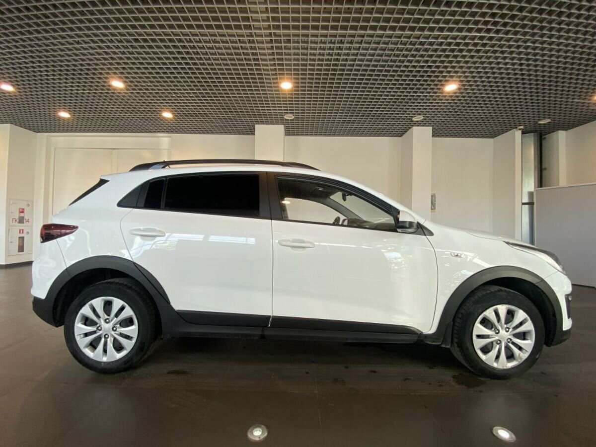 Kia Rio X-Line, 2020