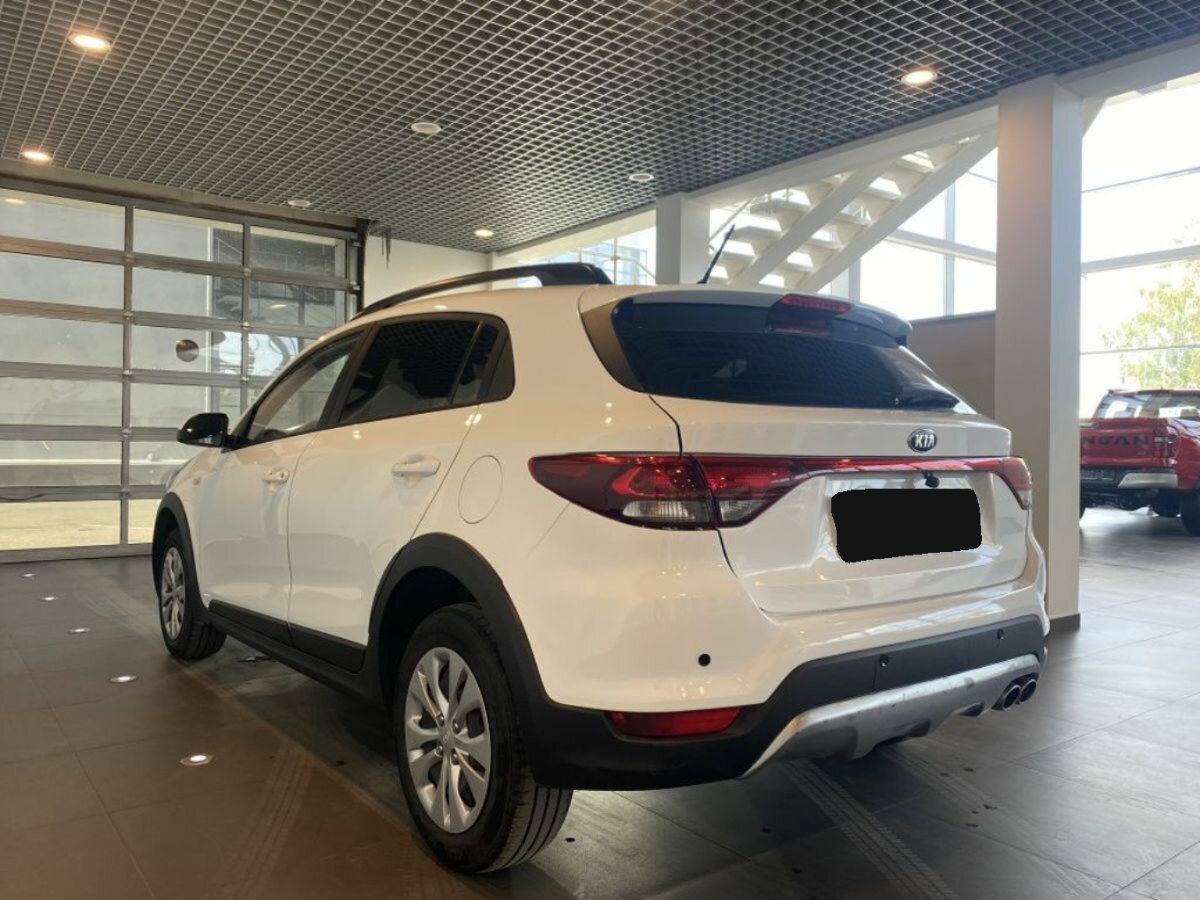 Kia Rio X-Line, 2020