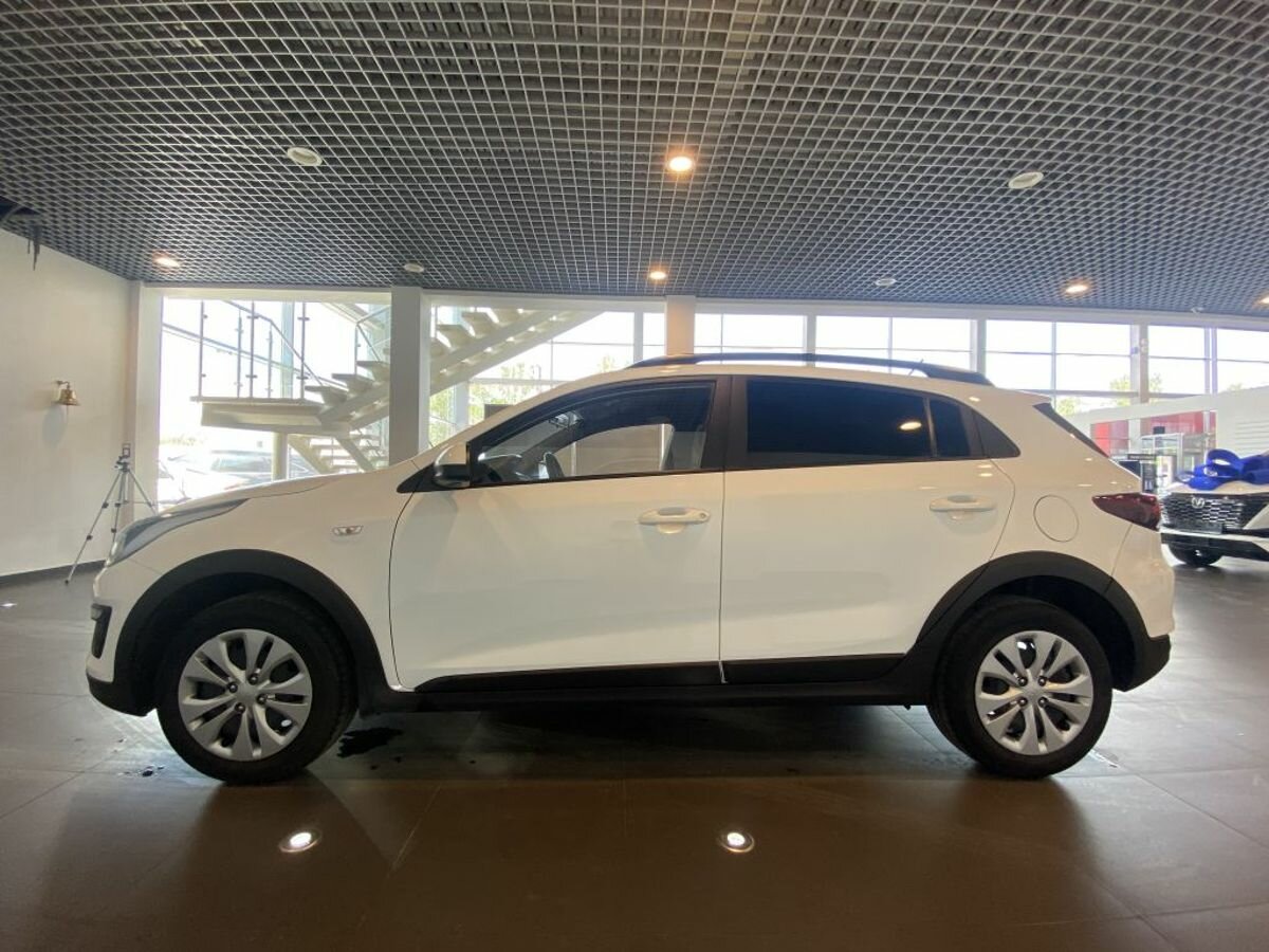 Kia Rio X-Line, 2020