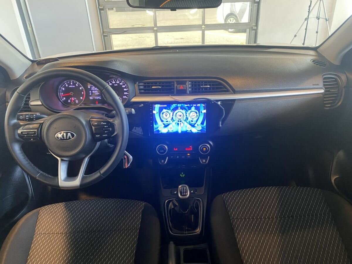 Kia Rio X-Line, 2020