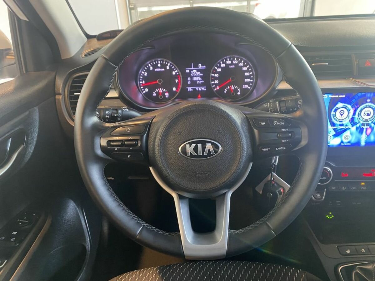 Kia Rio X-Line, 2020