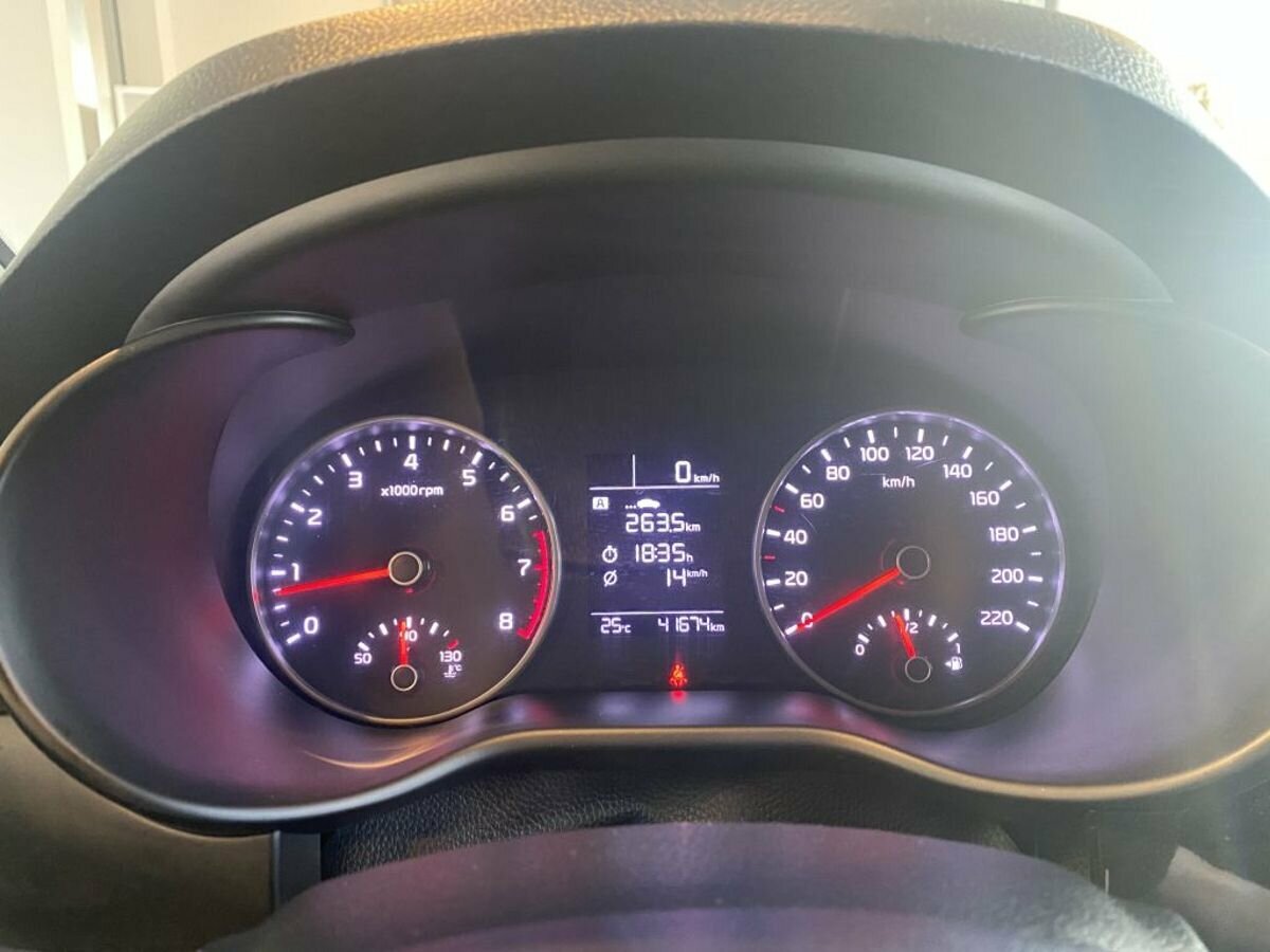 Kia Rio X-Line, 2020